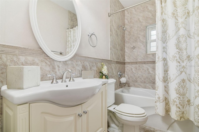 8445 Shady Glen Dr, Orlando, FL 32819 - bathroom with vanity, shower / tub combo with curtain, and tile walls