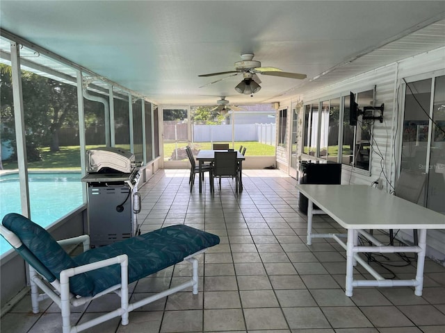 608 Knowles Rd, Brandon, FL 33511 - sunroom / solarium with ceiling fan and outdoor dining area