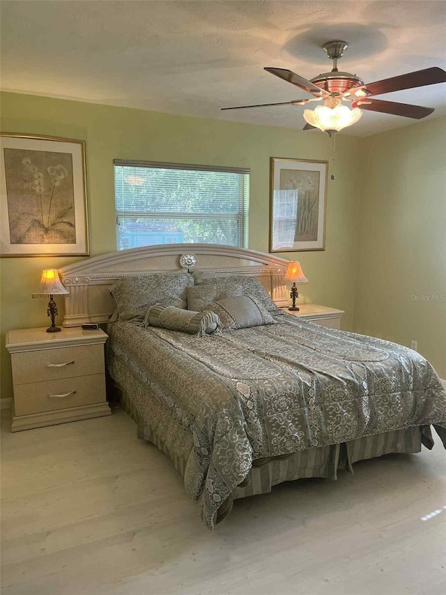 608 Knowles Rd, Brandon, FL 33511 - bedroom featuring light wood-style flooring and ceiling fan