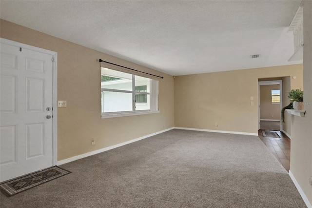 749 Ridge Blvd, South Daytona, FL 32119 - carpeted entryway with baseboards