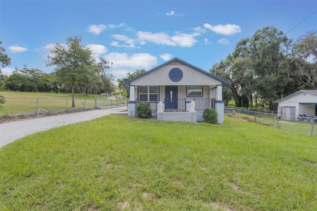 421 N 2nd St, Haines City, FL 33844 - photo 2