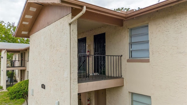 1918 Honour Rd Unit 4, Orlando, FL 32839 - view of home's exterior with stucco siding