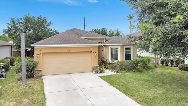 1514 Tamarind Rd, Davenport, FL 33896 - single story home featuring stucco siding, roof with shingles, an attached garage, a front yard, and concrete driveway