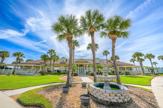 422 Harbourview Dr, Haines City, FL 33844 - view of front of property with a front lawn