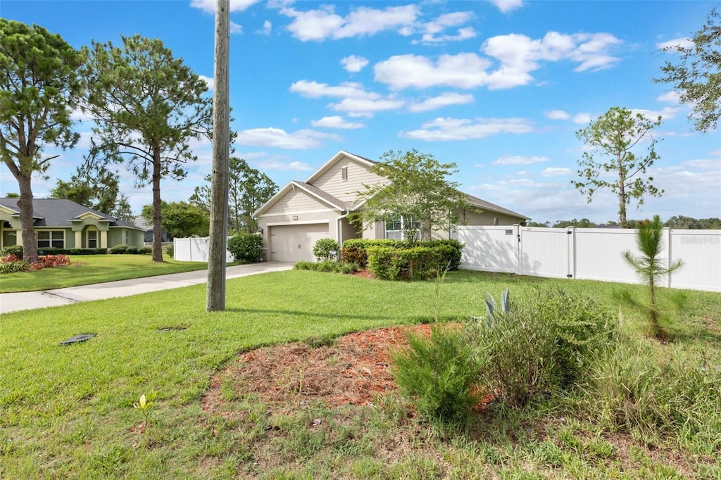 2680 Otero Ct, Deltona, FL 32738 - photo 1