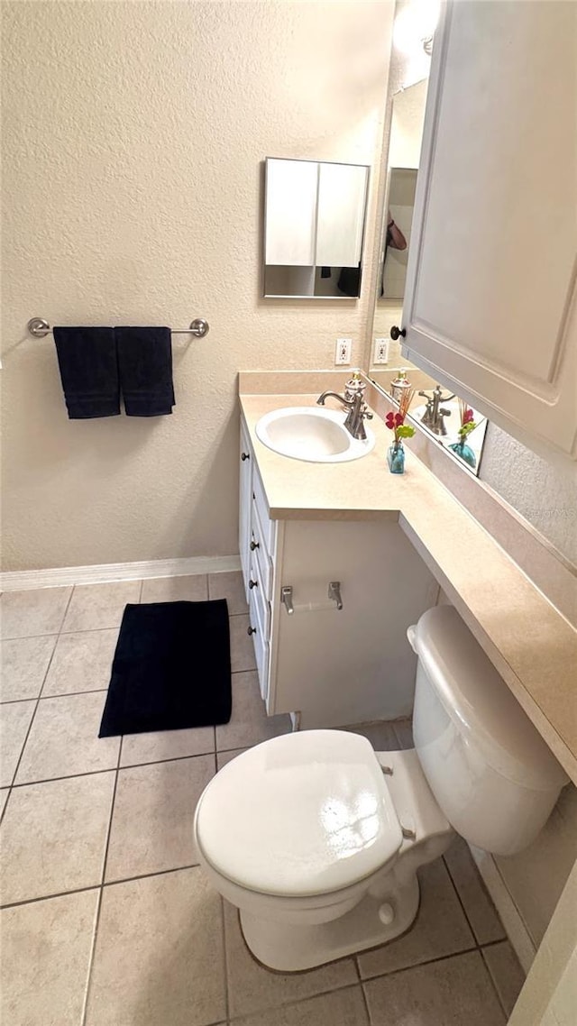 1375 Lake Shadow Cir Unit 11203, Maitland, FL 32751 - bathroom featuring tile patterned flooring and vanity