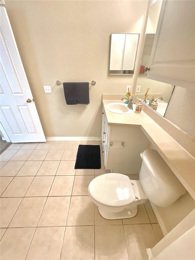 1375 Lake Shadow Cir Unit 11203, Maitland, FL 32751 - bathroom featuring tile patterned floors and vanity