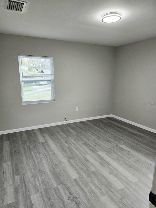 205 Gary St, Tavares, FL 32778 - photo 6