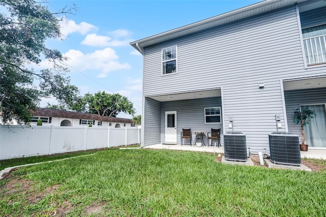 9203 Bella Terraza Way, Temple Terrace, FL 33617 - photo 21