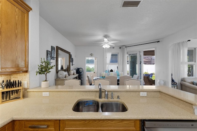 2977 White Cedar Cir, Kissimmee, FL 34741 - photo 10
