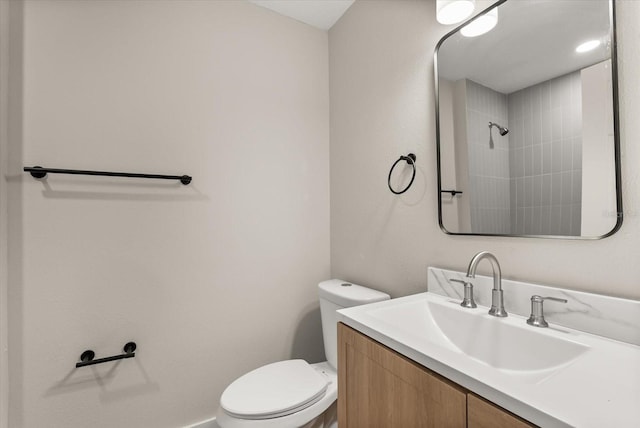 213 Flagler Ave, Edgewater, FL 32132 - full bath with vanity and a shower