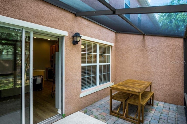 2426 Caravelle Cir, Kissimmee, FL 34746 - view of patio / terrace
