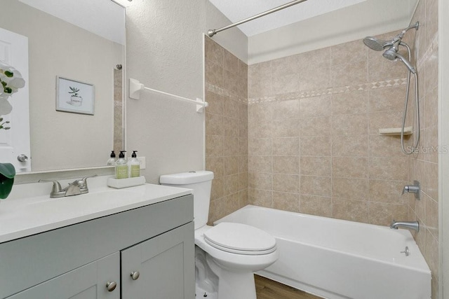 2318 Inagua Way, Winter Park, FL 32792 - full bath with vanity, bathing tub / shower combination, and wood finished floors