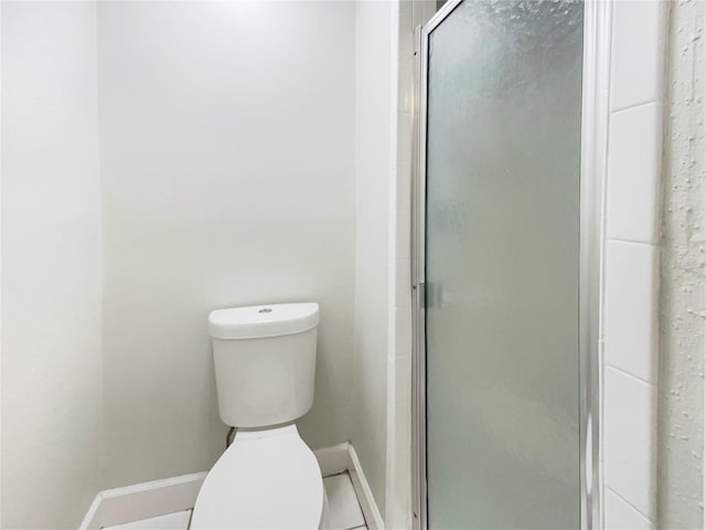 1215 Merlyn St, Lakeland, FL 33813 - bathroom with a shower stall