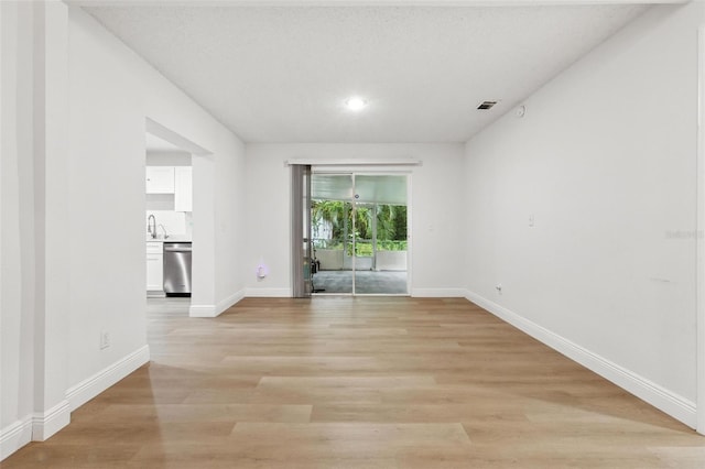 711 4th St, Wildwood, FL 34785 - photo 11