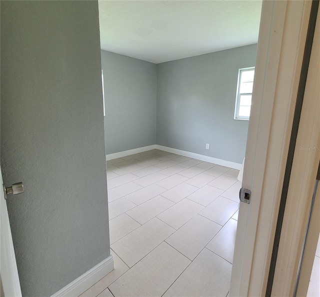 4118 Kirkland Blvd, Orlando, FL 32811 - unfurnished room featuring light tile patterned floors