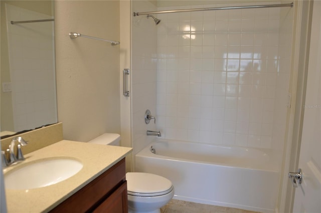 2825 Attwater Loop, Winter Haven, FL 33884 - full bath with vanity and washtub / shower combination