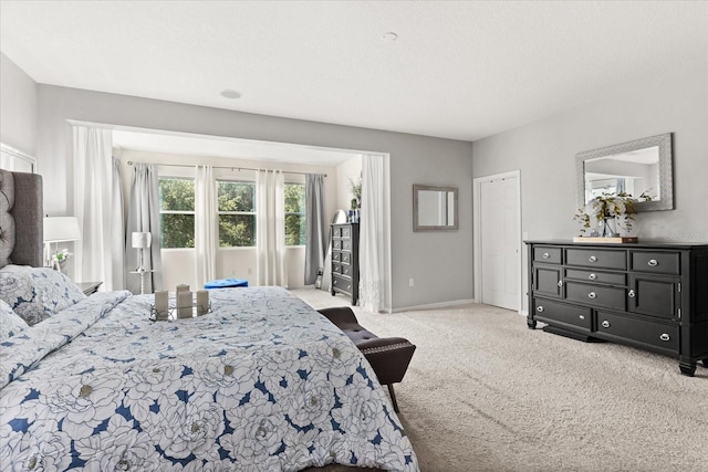 2700 Tree Meadow Loop, Apopka, FL 32712 - bedroom with light colored carpet and baseboards