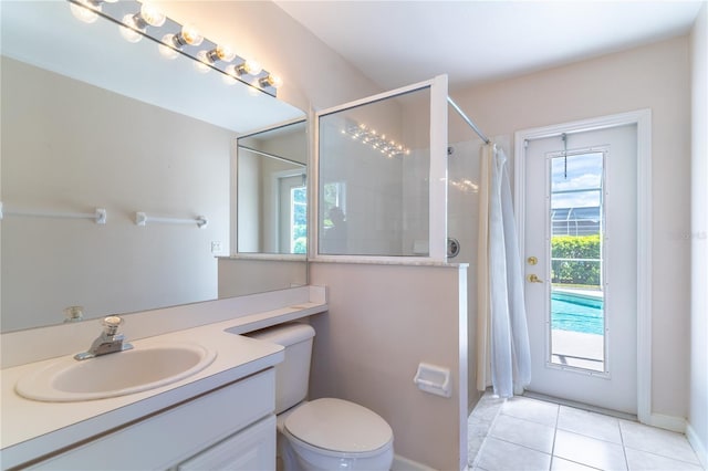 2340 Blackjack Oak St, Ocoee, FL 34761 - full bathroom with tile patterned flooring, vanity, and a shower with curtain