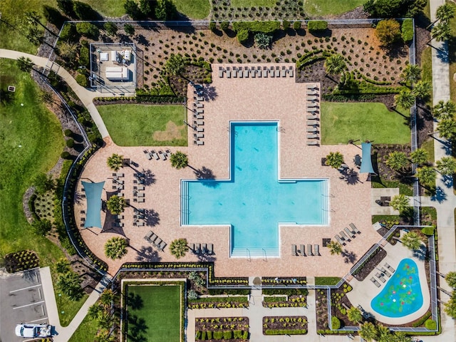 2936 Wild Mulberry Dr, Clermont, FL 34711 - aerial view of a pool area
