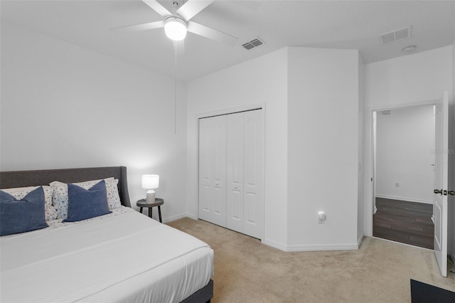 17242 Hickory Wind Dr, Clermont, FL 34711 - bedroom with carpet flooring, a closet, and ceiling fan