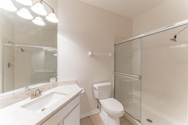 1355 Venezia Ct Unit 201, Davenport, FL 33896 - full bath with a stall shower, vanity, and tile patterned floors
