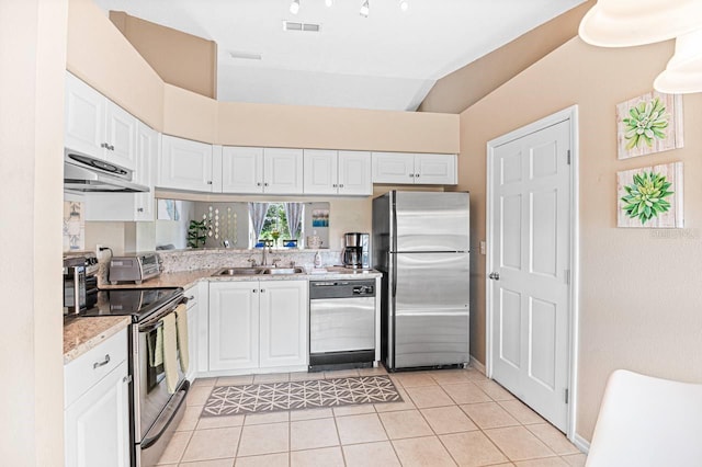 146 Brad Cir, Winter Haven, FL 33880 - photo 3