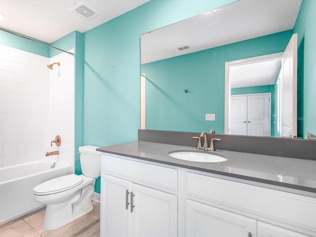 2452 Camden Park Ave, Davenport, FL 33837 - full bath with vanity, shower / tub combination, and tile patterned floors