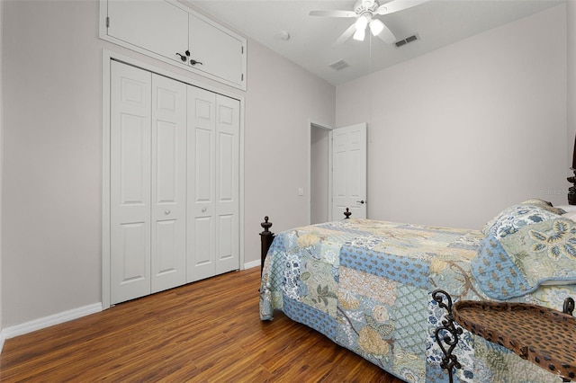2495 Squaw Crk, Clermont, FL 34711 - bedroom featuring wood finished floors, a closet, and ceiling fan