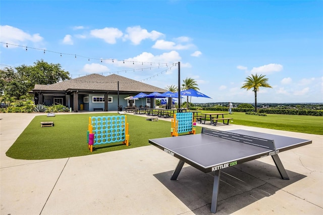 2495 Squaw Crk, Clermont, FL 34711 - surrounding community with a lawn