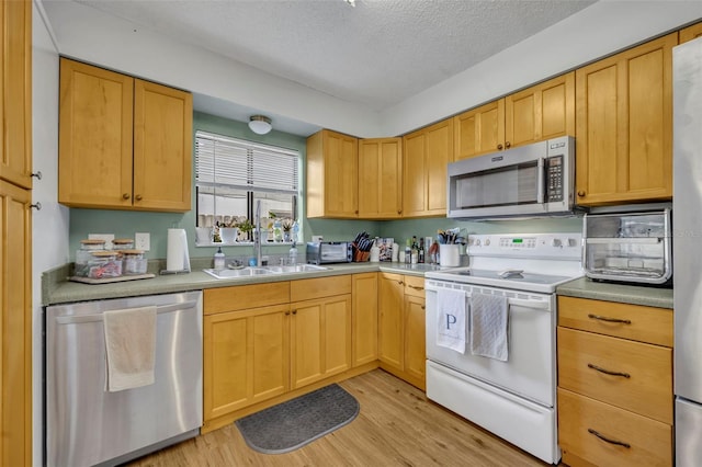 1406 Cardinal St, Longwood, FL 32750 - photo 18