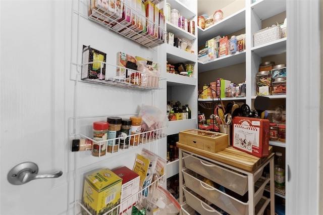 1208 Fieldstone Cir, Oviedo, FL 32765 - view of pantry