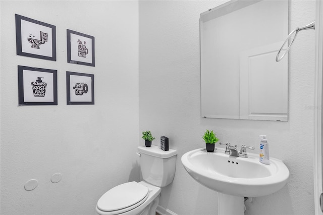 4491 Holstein St, Saint Cloud, FL 34772 - half bath with toilet and a sink