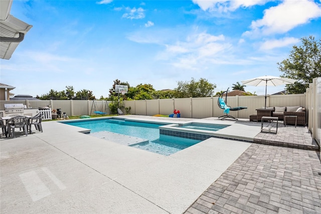 4491 Holstein St, Saint Cloud, FL 34772 - view of pool with a patio area, an outdoor living space, a fenced backyard, and a pool with connected hot tub