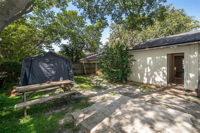 2531 Coral Ave, Kissimmee, FL 34741 - view of yard with a patio