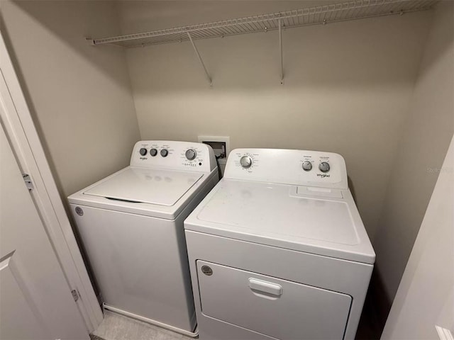 2602 Buena View Rd, Kissimmee, FL 34746 - washroom with separate washer and dryer