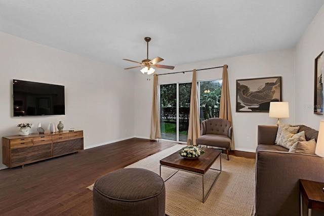 2534 Double Tree Pl, Oviedo, FL 32766 - living area with ceiling fan and wood finished floors