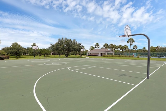 2534 Double Tree Pl, Oviedo, FL 32766 - view of sport court with community basketball court