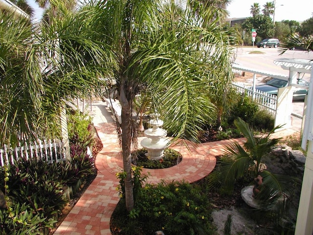686 S Atlantic Ave Unit 1-8, Cocoa Beach, FL 32931 - view of yard