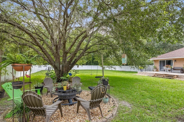 12404 SW 31st Ave, Archer, FL 32618 - fenced backyard with a deck
