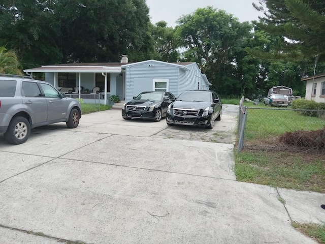 1624 Grand St, Orlando, FL 32805 - view of vehicle parking featuring driveway