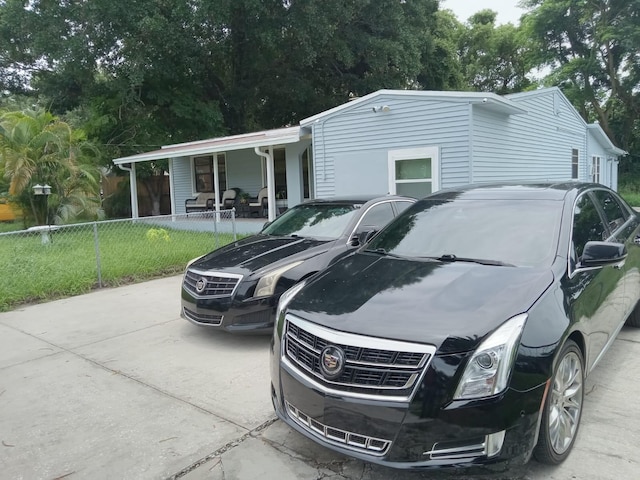 1624 Grand St, Orlando, FL 32805 - view of car parking