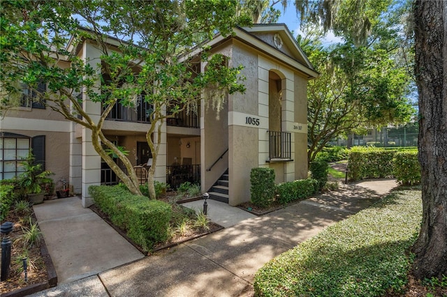 1055 Kensignton Park Dr Unit 317, Altamonte Springs, FL 32714 - photo 1