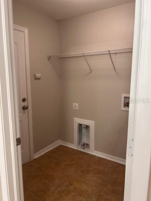 8111 Alamosa Wood Ave, Ruskin, FL 33573 - photo 27