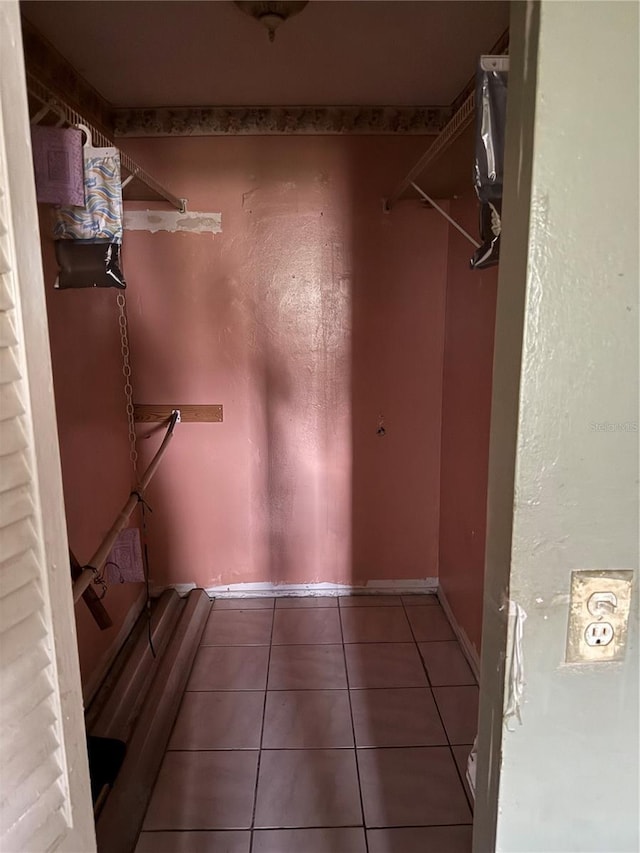 5300 Washington St Unit 340P, Hollywood, FL 33021 - spacious closet with tile patterned flooring