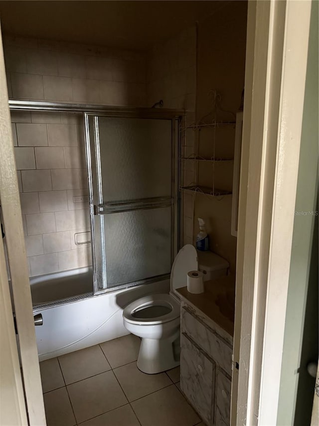 5300 Washington St Unit 340P, Hollywood, FL 33021 - bathroom featuring tile patterned floors, combined bath / shower with glass door, and vanity