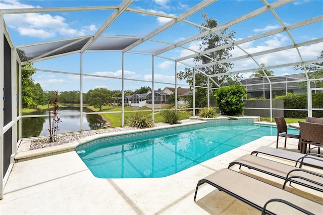 2979 Viscount Cir, Kissimmee, FL 34747 - swimming pool with a patio area, a water view, and a lanai