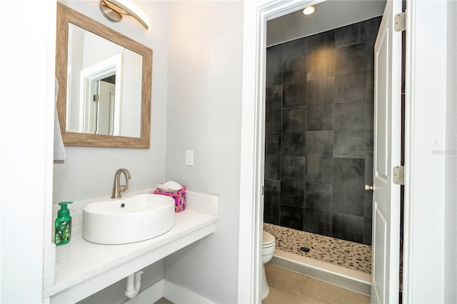 2813 Sanctuary Dr, Clermont, FL 34714 - bathroom featuring tile patterned flooring and tiled shower