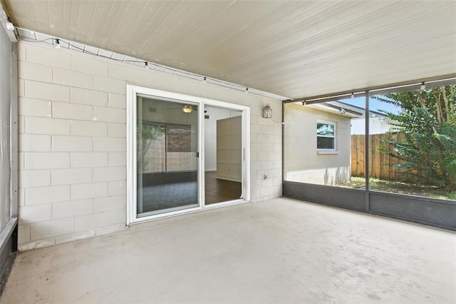 669 Whitetail Loop, Apopka, FL 32703 - view of unfurnished sunroom