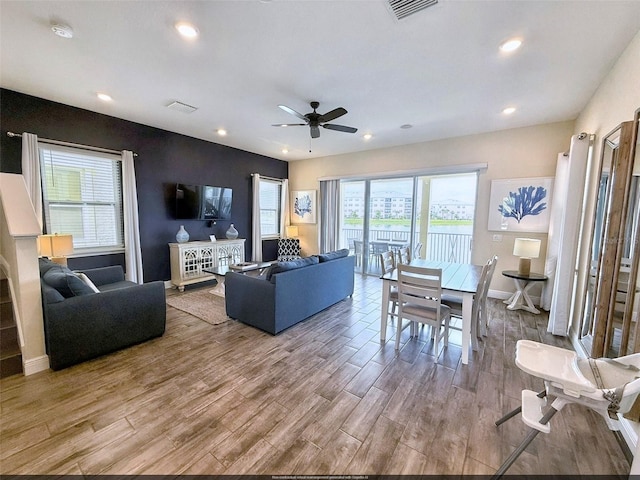 8121 Surf St, Kissimmee, FL 34747 - photo 3